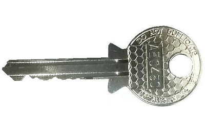 19.Дверь снаружи Мах: rielda key 045 (ключ rielda старого образца), Сити Вендинг, Белгород